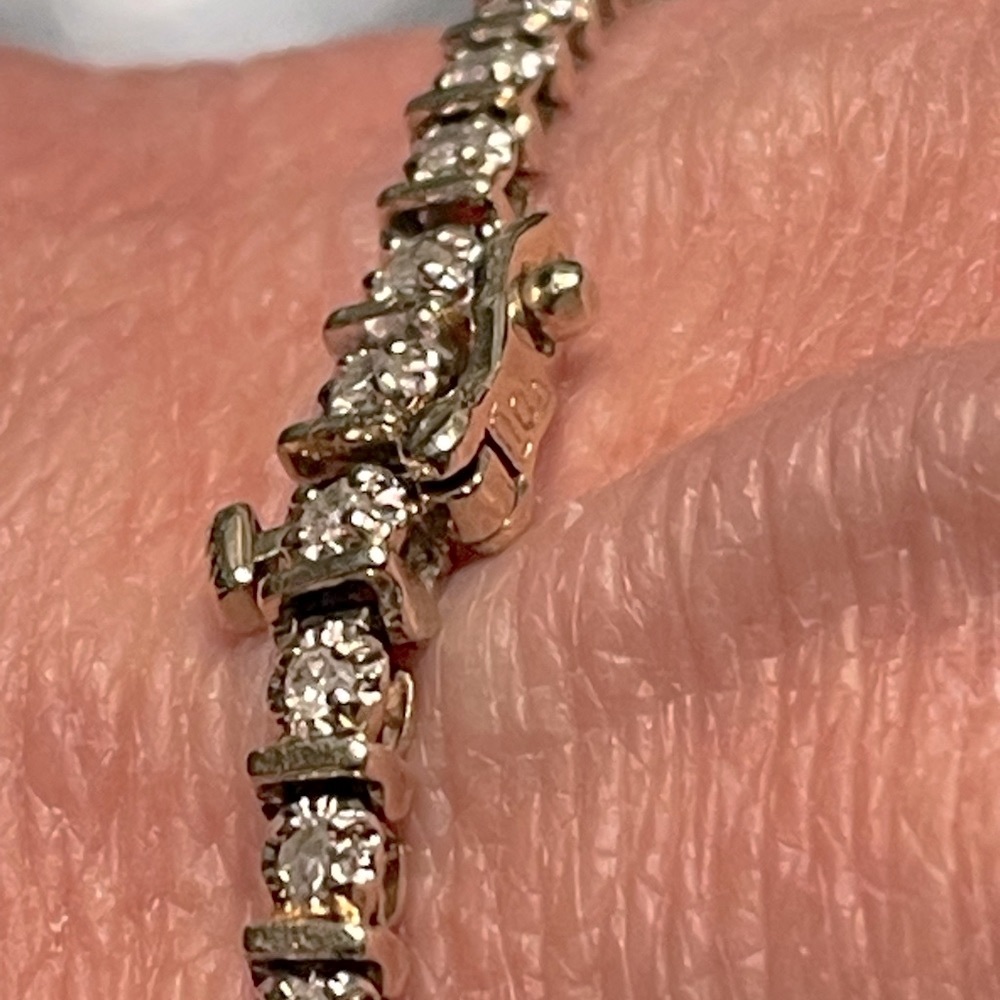 1 Carat Gold Diamond Bracelet